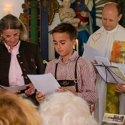 Kleine Hand und große Hand