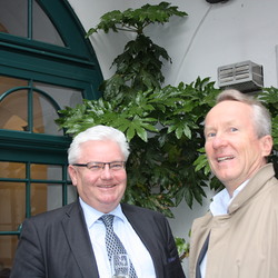 Peter Wirth und Christoph Planitzer, Vorstandsmitglied Familienverband St. Pölten